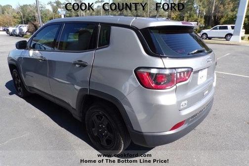 Photo 5 of 28 of 2020 Jeep Compass Sport