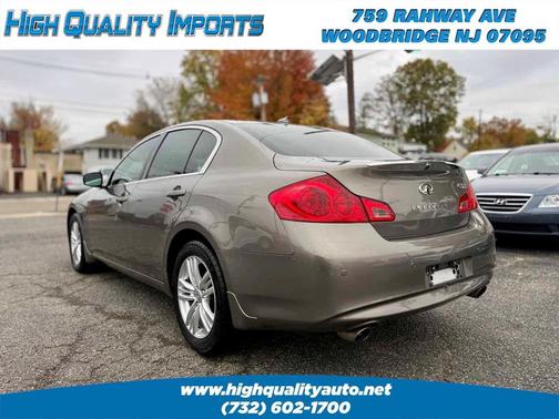 2011 INFINITI G37x Base