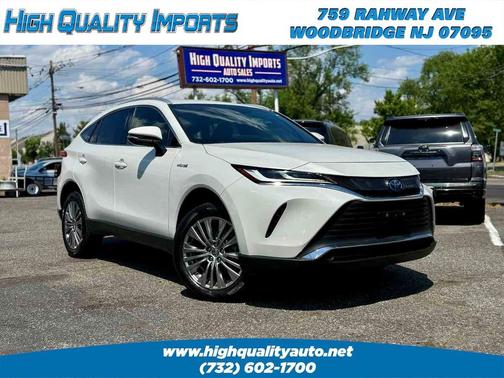 Blizzard Pearl 2021 Toyota Venza LE
