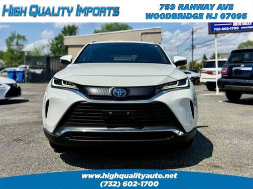 Blizzard Pearl 2021 Toyota Venza LE