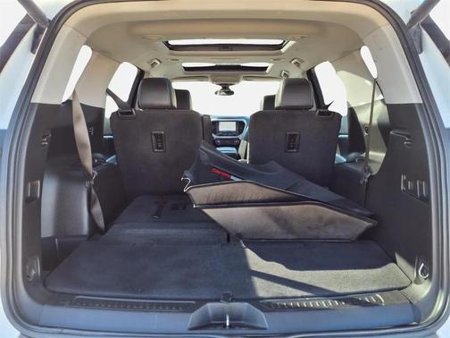 2020 GMC Acadia AWD SLT