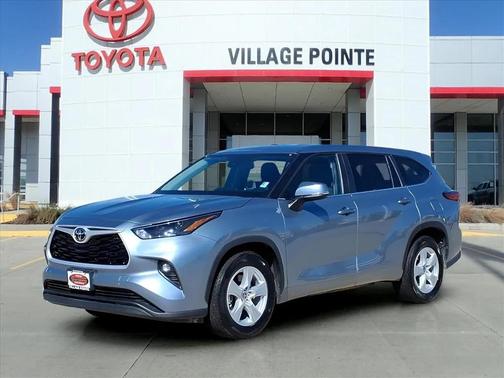 2023 Toyota Highlander LE