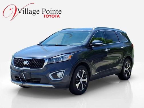 Platinum Graphite 2016 Kia Sorento EX