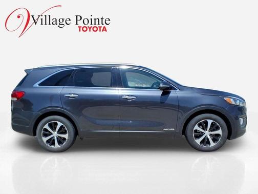 Platinum Graphite 2016 Kia Sorento EX