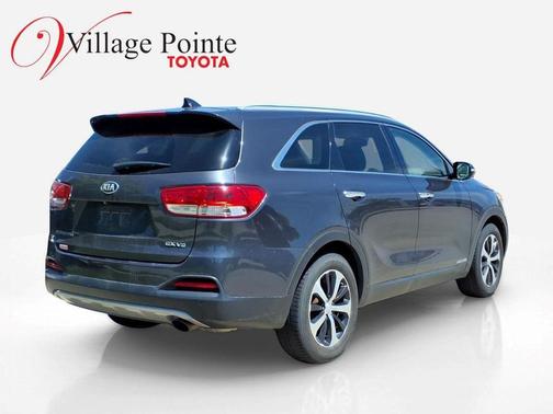 Platinum Graphite 2016 Kia Sorento EX