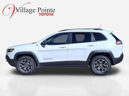 Bright White Clearcoat 2020 Jeep Cherokee Trailhawk