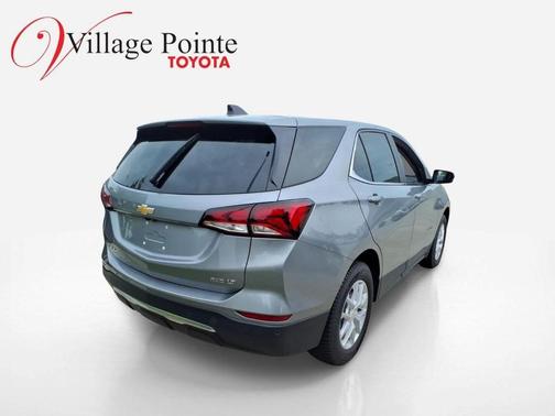 Sterling Gray Metallic 2024 Chevrolet Equinox 1LT