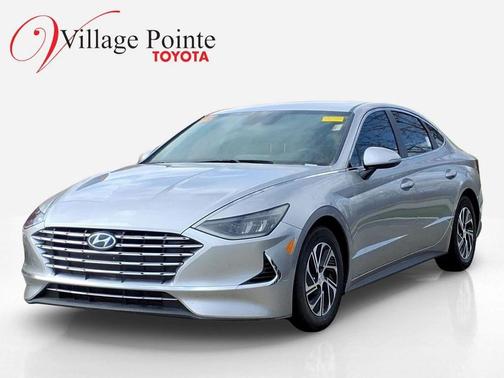 Shimmering Silver 2021 Hyundai SONATA Blue