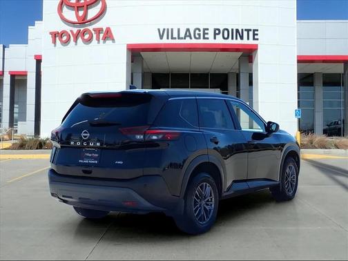 2023 Nissan Rogue S