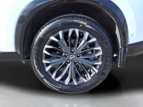 2024 Nissan Rogue Platinum