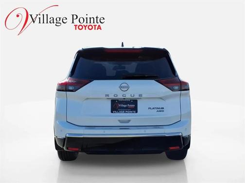 2024 Nissan Rogue Platinum