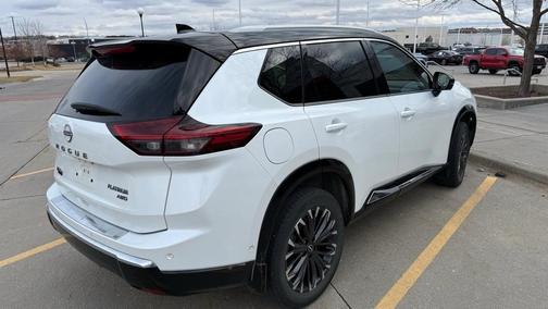 2024 Nissan Rogue Platinum