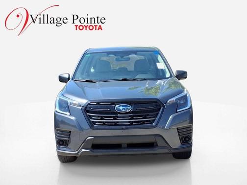 Magnetite Gray Metallic 2023 Subaru Forester Base