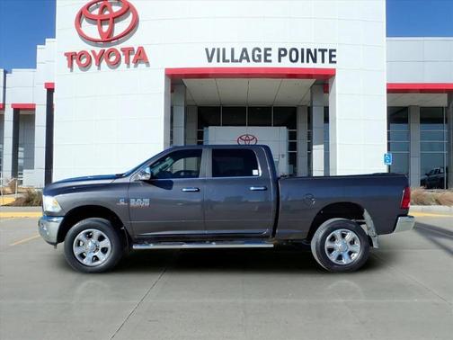 2018 RAM 2500 Big Horn Crew Cab 4x4 6'4' Box