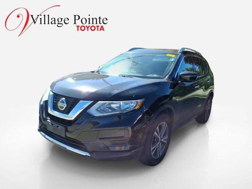Magnetic Black Pearl 2019 Nissan Rogue SV