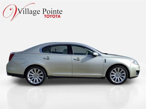 2011 Lincoln MKS Base