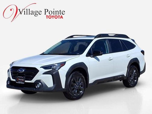 Crystal White Pearl 2025 Subaru Outback Onyx Edition XT