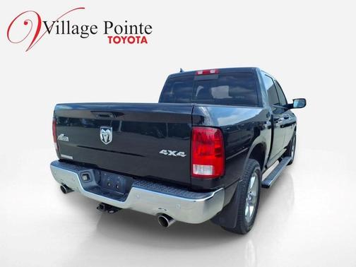 Brilliant Black Crystal Pearlcoat 2015 RAM 1500 Big Horn