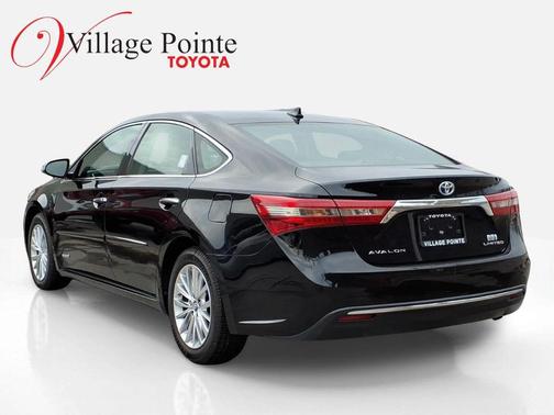 2018 Toyota Avalon Hybrid Limited