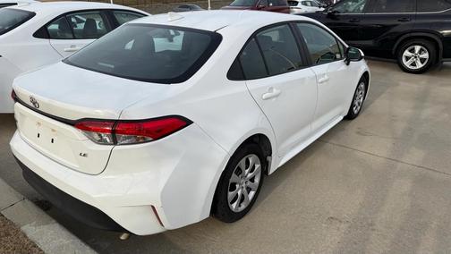 2025 Toyota Corolla LE