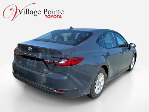 Underground 2025 Toyota Camry LE