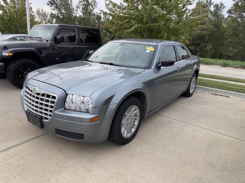 2007 Chrysler 300 Base