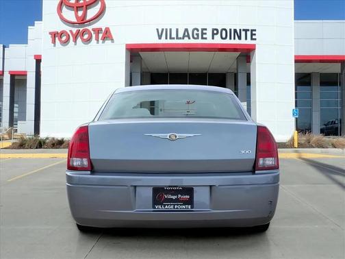 2007 Chrysler 300 Base