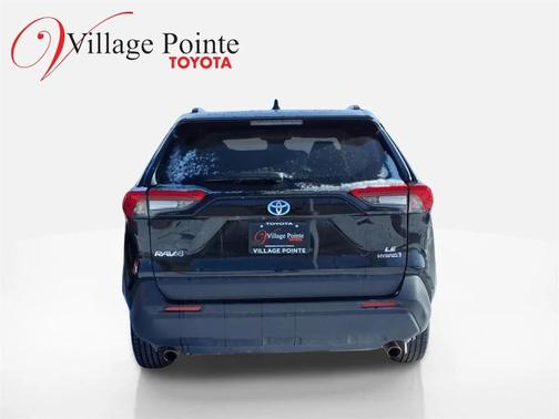 2024 Toyota RAV4 Hybrid LE