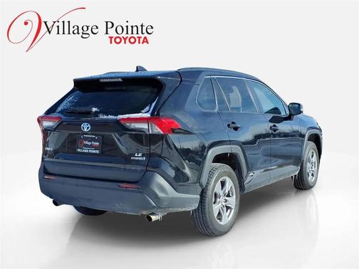 2024 Toyota RAV4 Hybrid LE