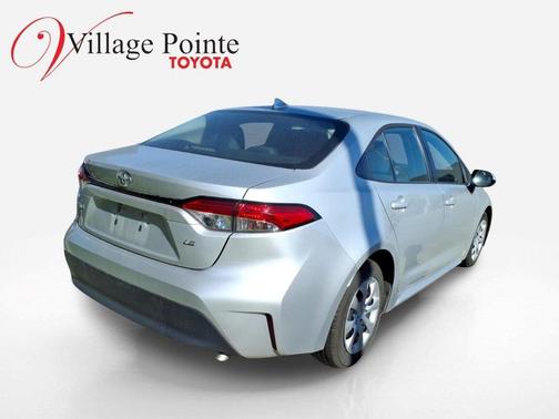 Classic Silver Metallic 2024 Toyota Corolla LE