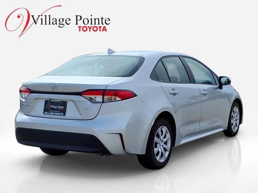 Classic Silver Metallic 2023 Toyota Corolla LE