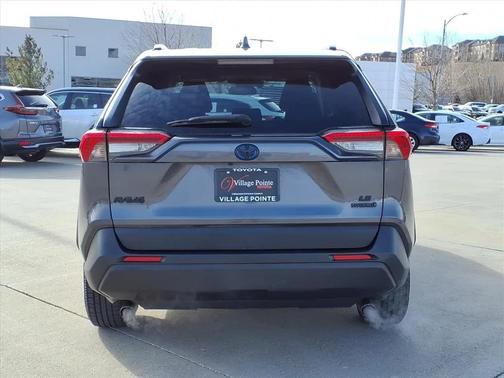 2020 Toyota RAV4 Hybrid LE