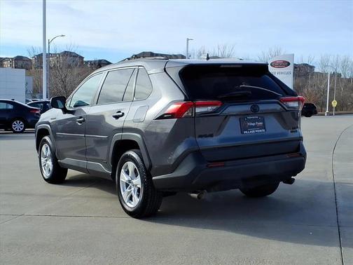 2020 Toyota RAV4 Hybrid LE