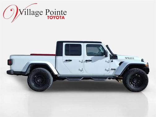 2022 Jeep Gladiator Sport