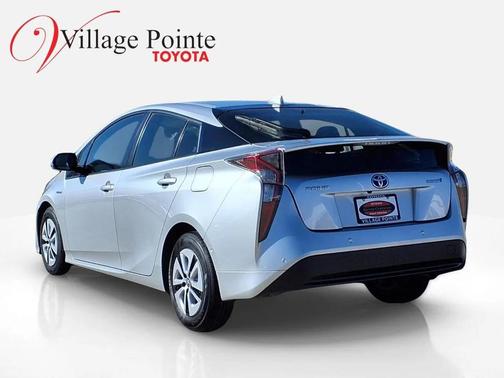 2017 Toyota Prius Three