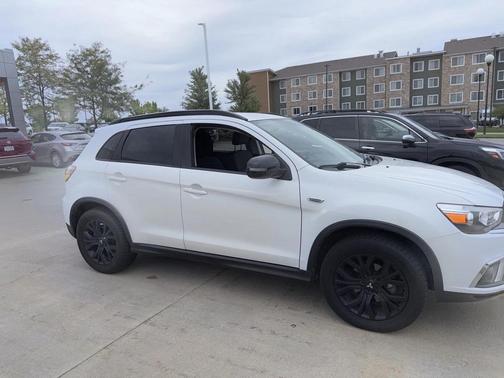 2019 Mitsubishi Outlander Sport 2.0 LE
