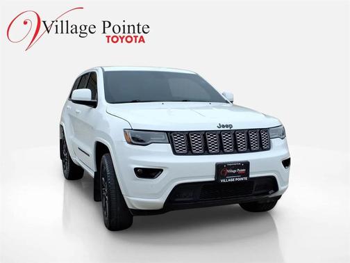 2022 Jeep Grand Cherokee Laredo