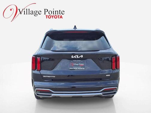 Ebony Black 2023 Kia Sorento SX