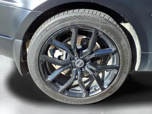 2022 Land Rover Range Rover Sport HSE Silver Edition