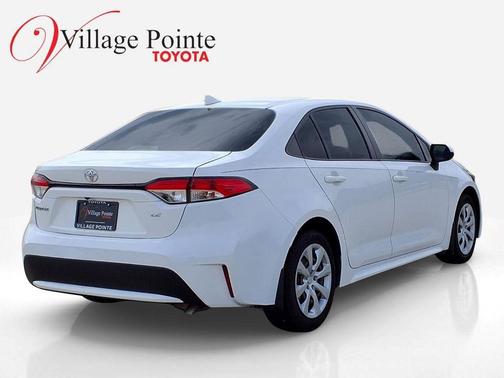 Super White 2021 Toyota Corolla LE