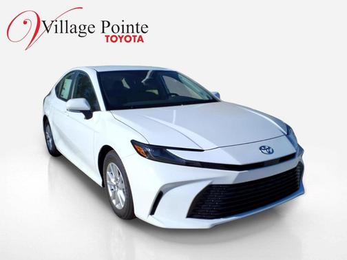 Ice Cap 2026 Toyota Camry LE