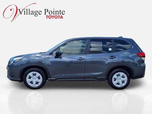 Magnetite Gray Metallic 2023 Subaru Forester Base