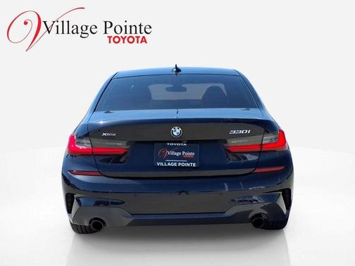 Black Sapphire Metallic 2021 BMW 330 xDrive
