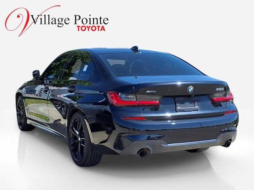 Black Sapphire Metallic 2021 BMW 330 xDrive