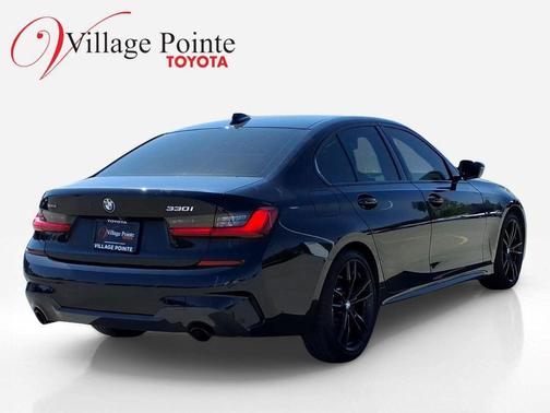 Black Sapphire Metallic 2021 BMW 330 xDrive