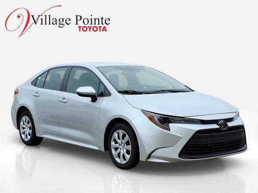 Classic Silver Metallic 2024 Toyota Corolla LE