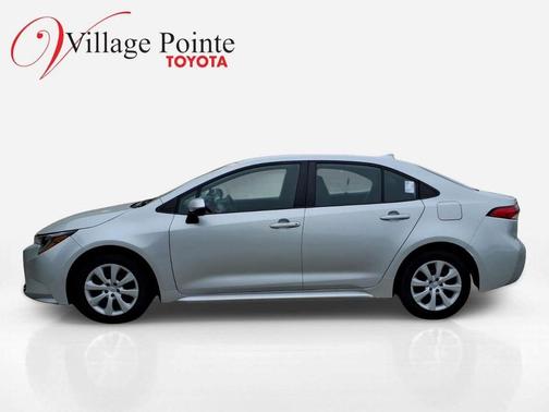 Classic Silver Metallic 2024 Toyota Corolla LE