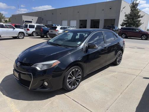 2015 Toyota Corolla S Plus