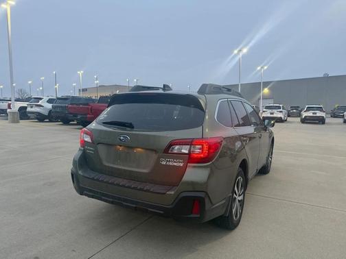 2018 Subaru Outback 2.5i Limited