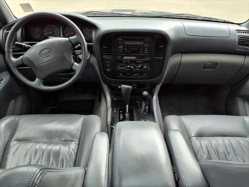 2000 Toyota Land Cruiser Base